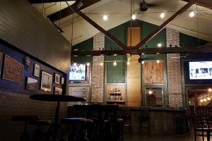 Alexander Pub Y Bar