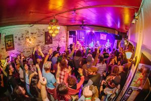 Crazy Horse Disco