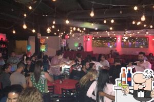 ENTONO Live Music & Comedy
