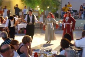 KOS TABLE DANCE