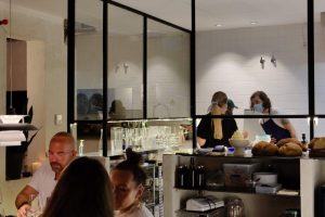 LA GOTA BAR