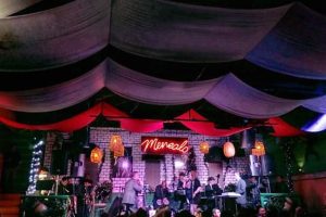Menealo NIGHT CLUB