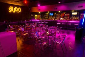 Studio Bar